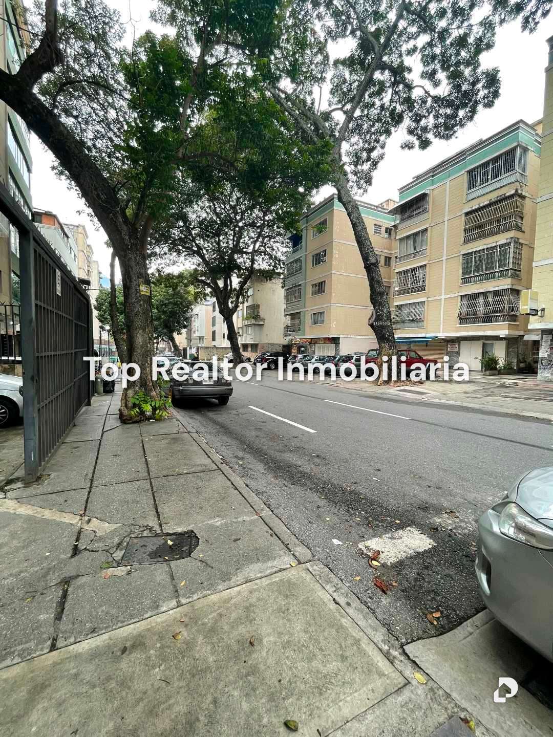 Local comercial en Colinas de Bello Monte, Caracas – 7