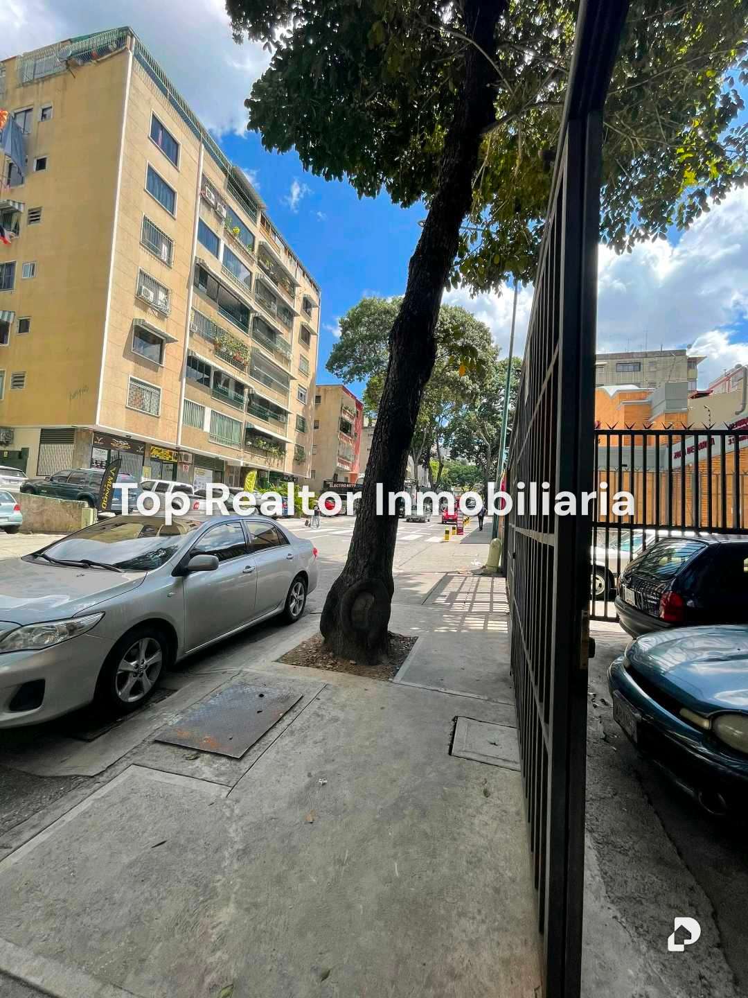 Local comercial en Colinas de Bello Monte, Caracas – 10