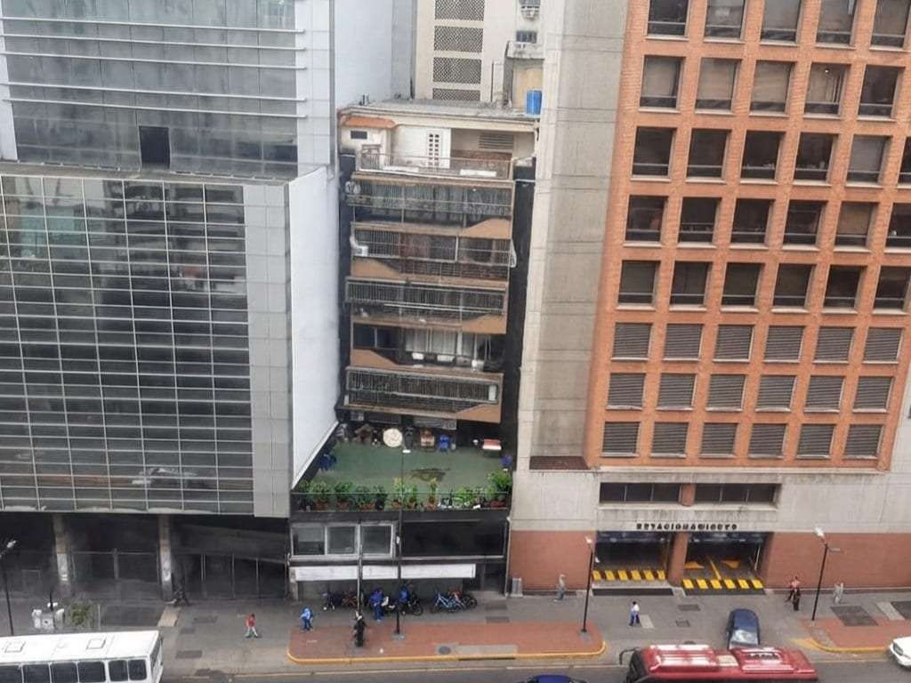 Office in Chacao, Caracas - 1