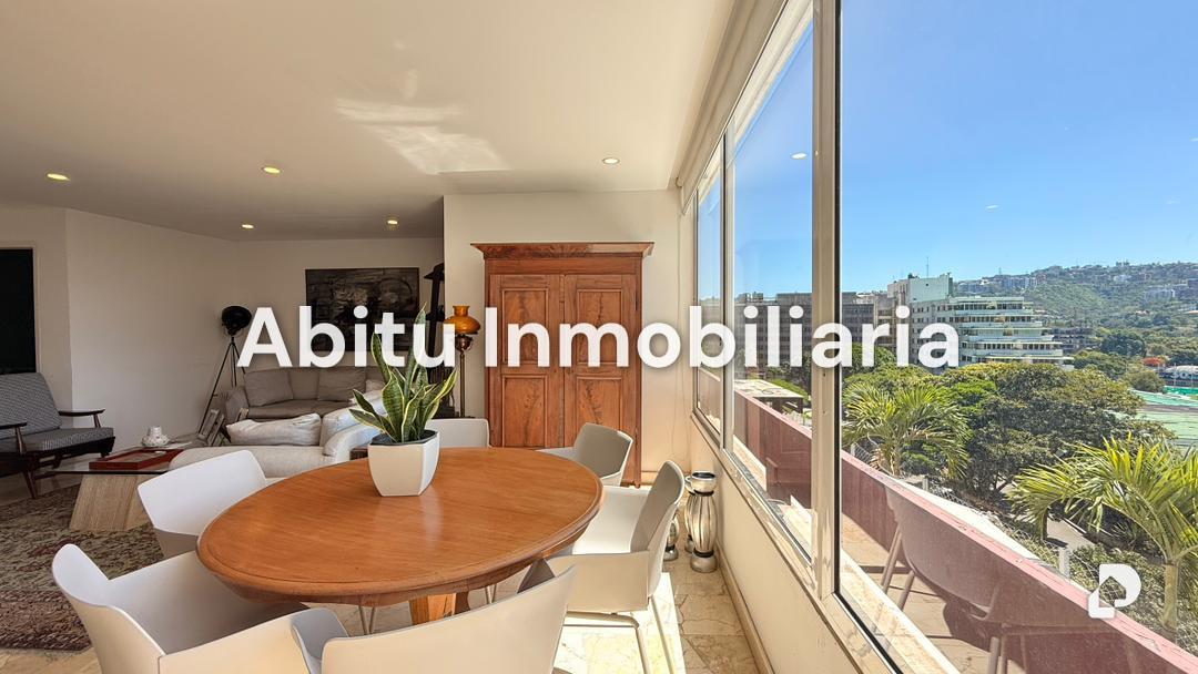 Apartamento en Lomas de Las Mercedes, Caracas – 2