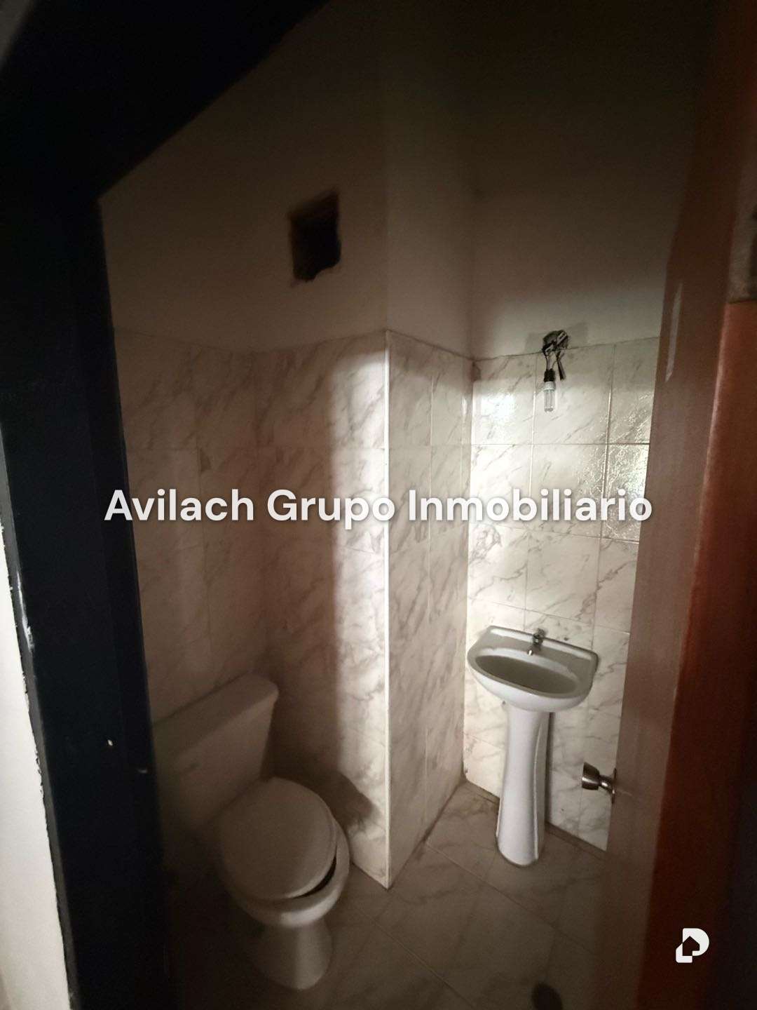 Local comercial en Zona Ind. Municipal, Valencia – 3