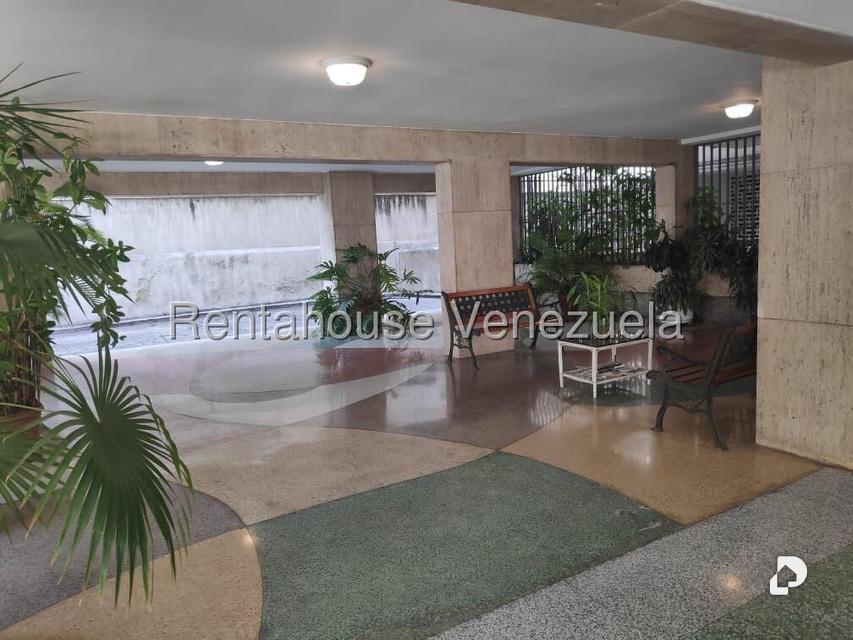 Apartamento en Los Palos Grandes, Caracas – 4