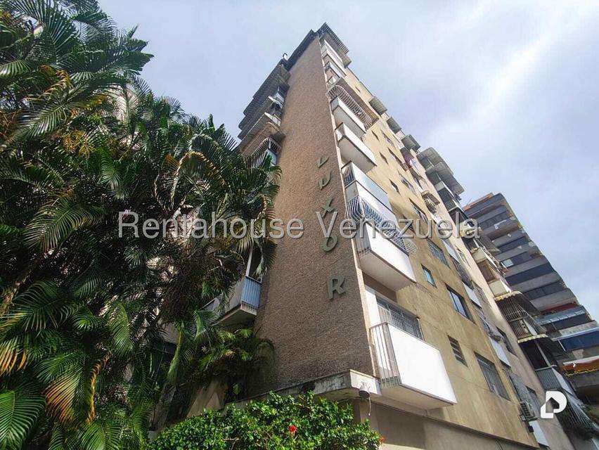 Apartamento en Los Palos Grandes, Caracas – 2