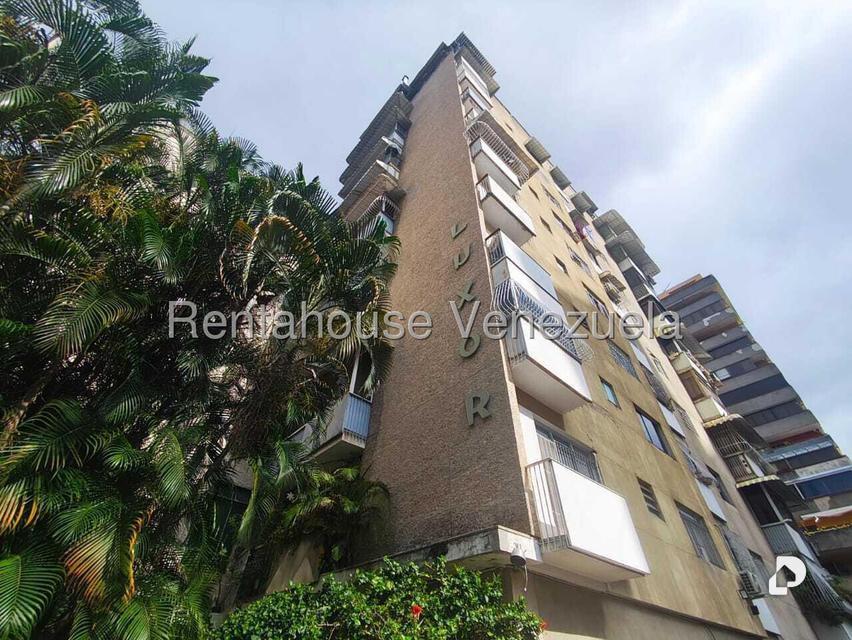 Apartamento en Los Palos Grandes, Caracas – 2