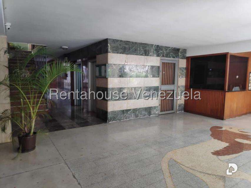 Apartamento en Los Palos Grandes, Caracas – 6