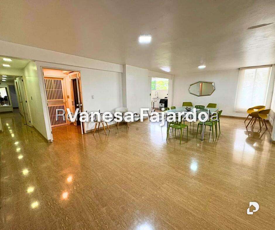 Apartamento en La Castellana, Caracas – 10