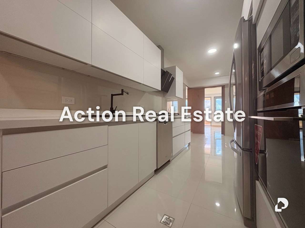 Apartamento en Las Mercedes, Caracas – 7