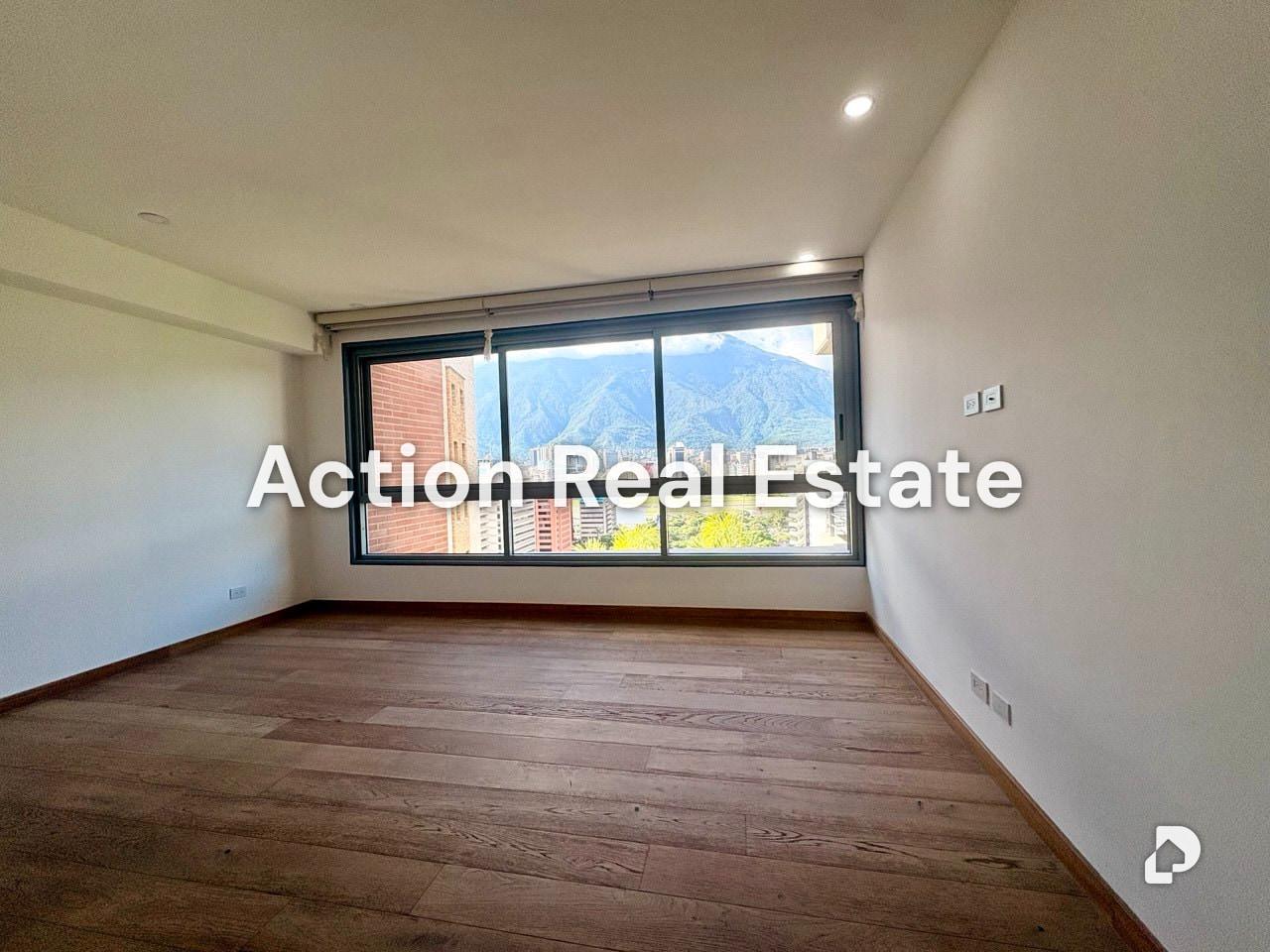 Apartamento en Las Mercedes, Caracas – 2