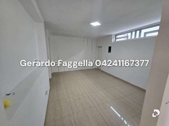 Casa en Las Acacias, Caracas – 11
