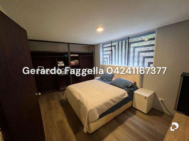 Casa en Las Acacias, Caracas – 12
