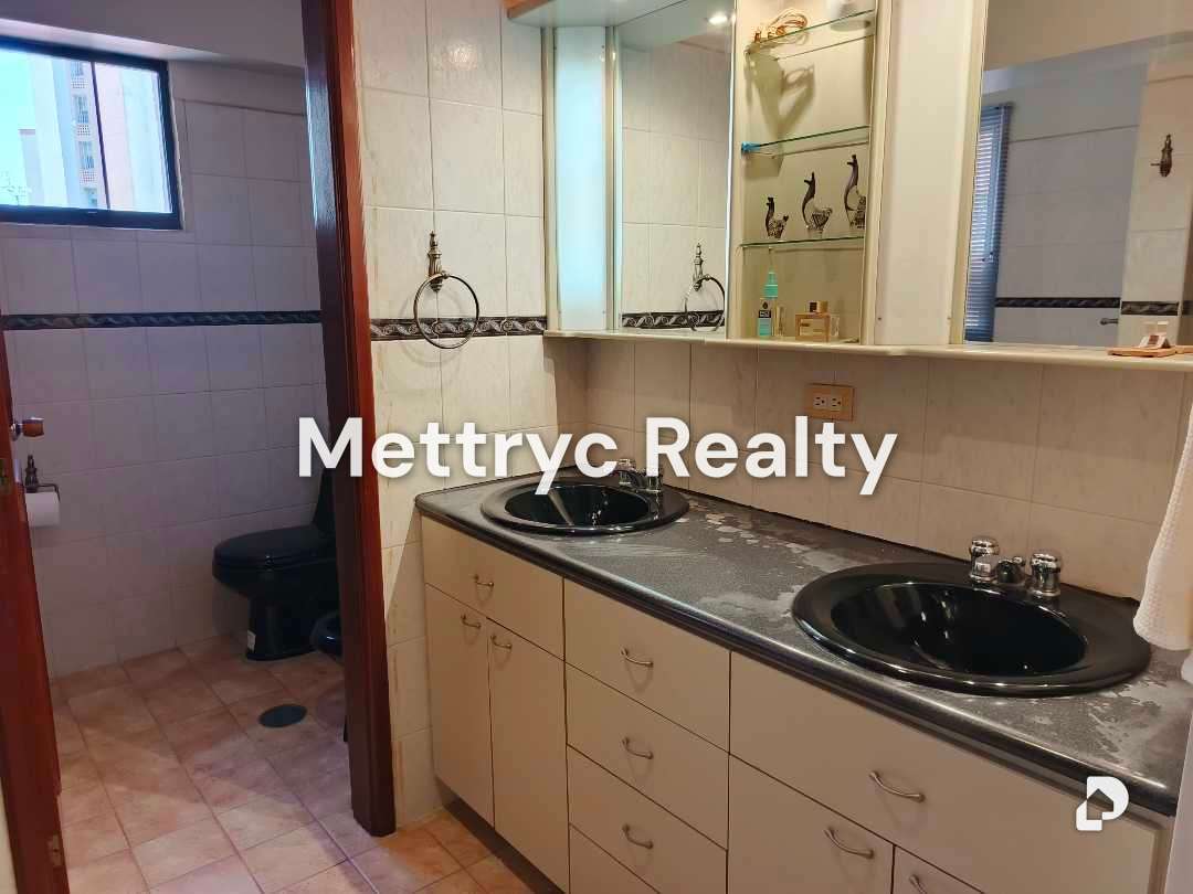 Apartamento en Mañongo, Valencia – 12