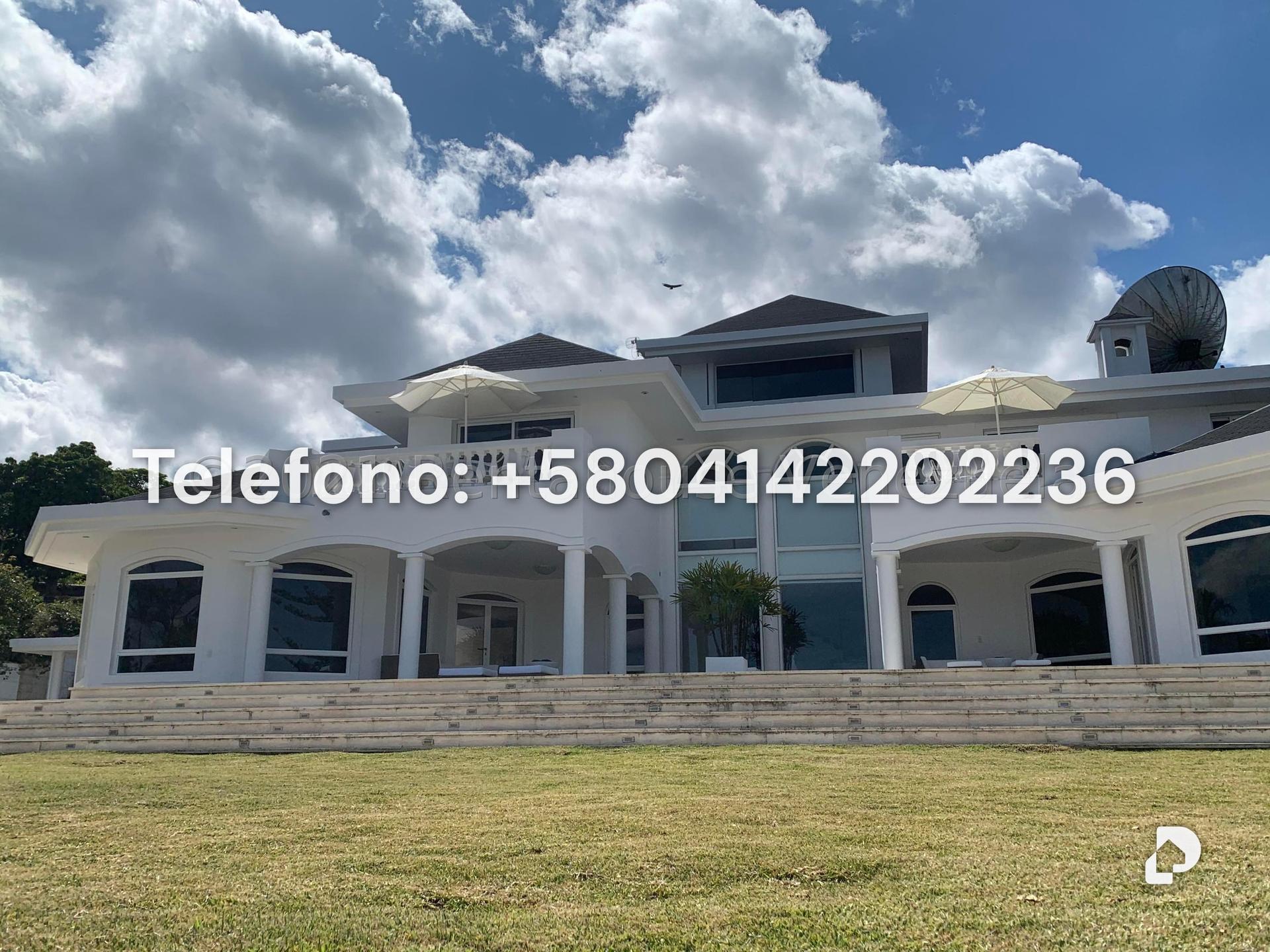 Casa en La Lagunita Country Club, Caracas – 2