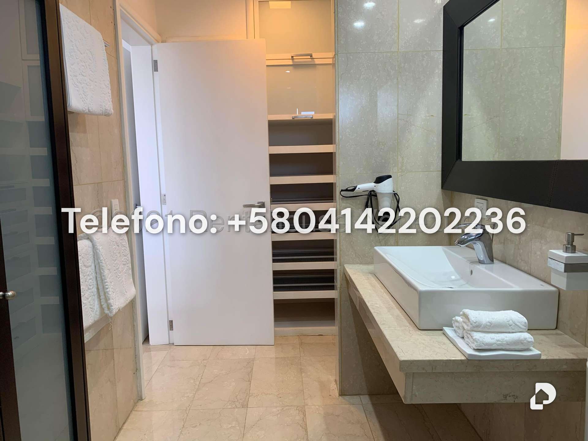 Casa en La Lagunita Country Club, Caracas – 38