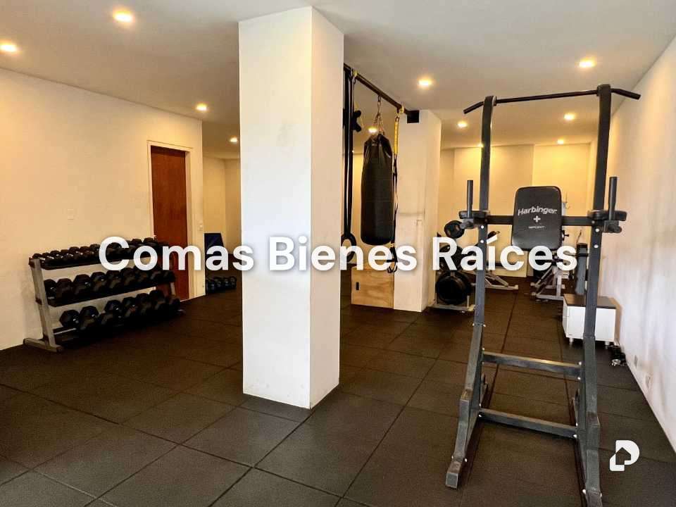 Apartment in Los Palos Grandes, Caracas – 24