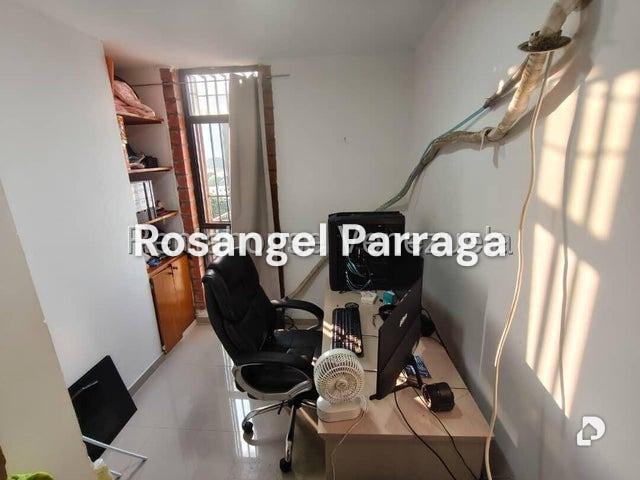 Apartamento en La Granja I, Naguanagua – 5
