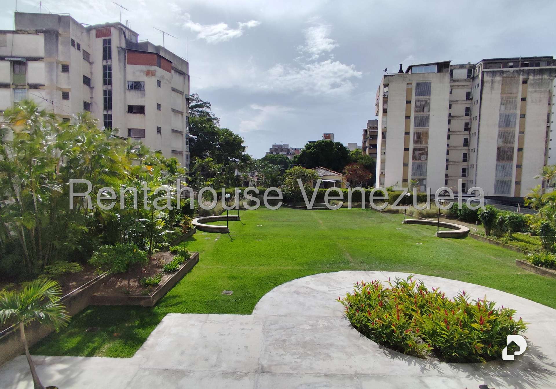 Apartamento en La Florida, Caracas – 9