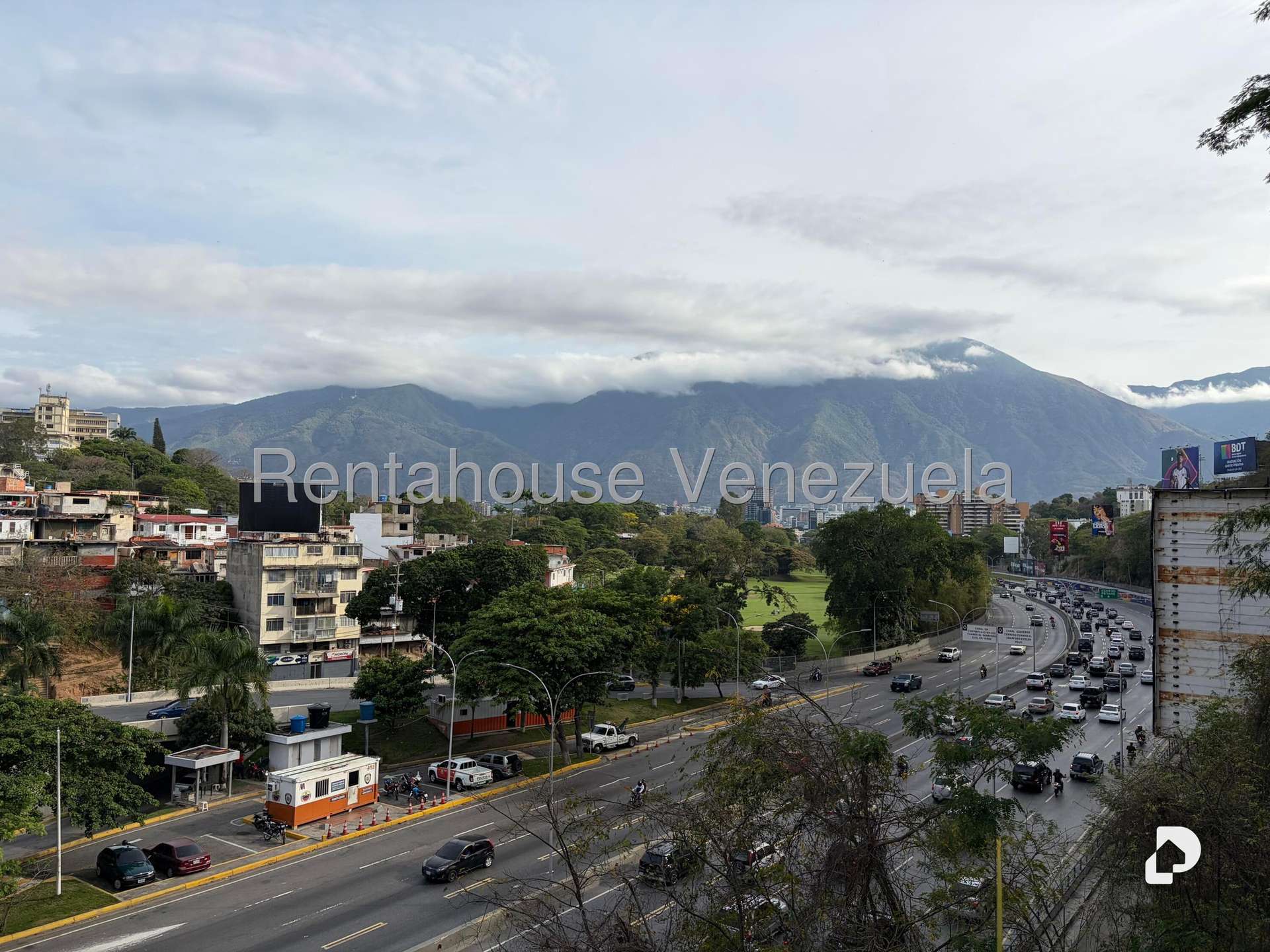 Apartamento en Santa Fe Norte, Caracas – 25