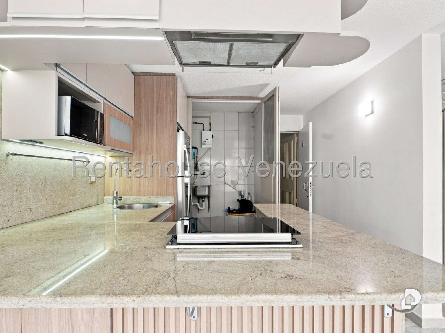 Apartamento en Los Naranjos Humboldt, Caracas – 8