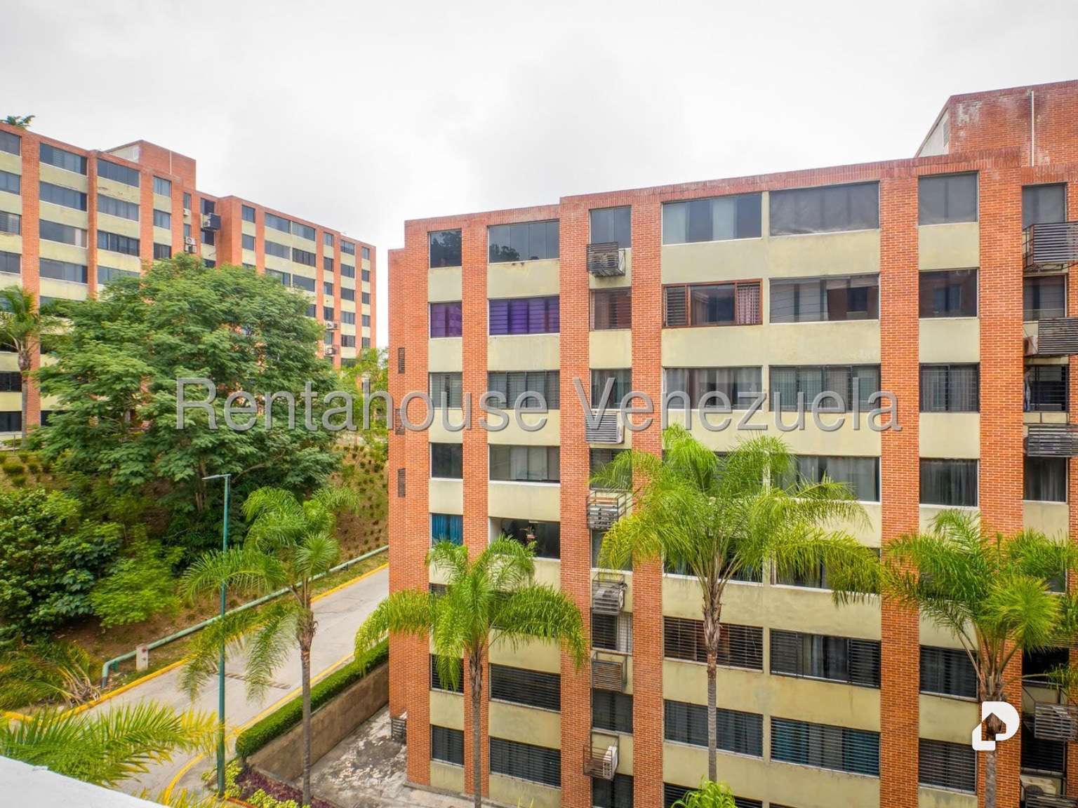 Apartamento en Los Naranjos Humboldt, Caracas – 15