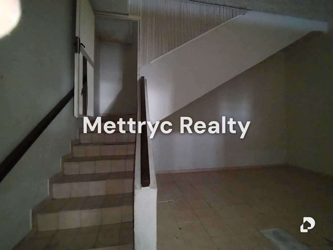 Local comercial en Casco Catedral, Valencia – 10