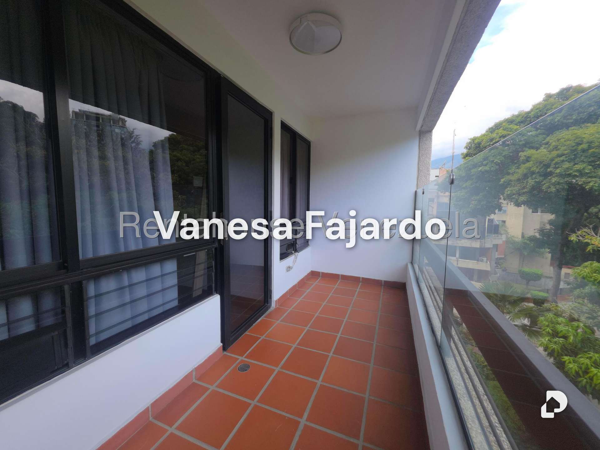 Apartamento en Las Mercedes, Caracas – 29