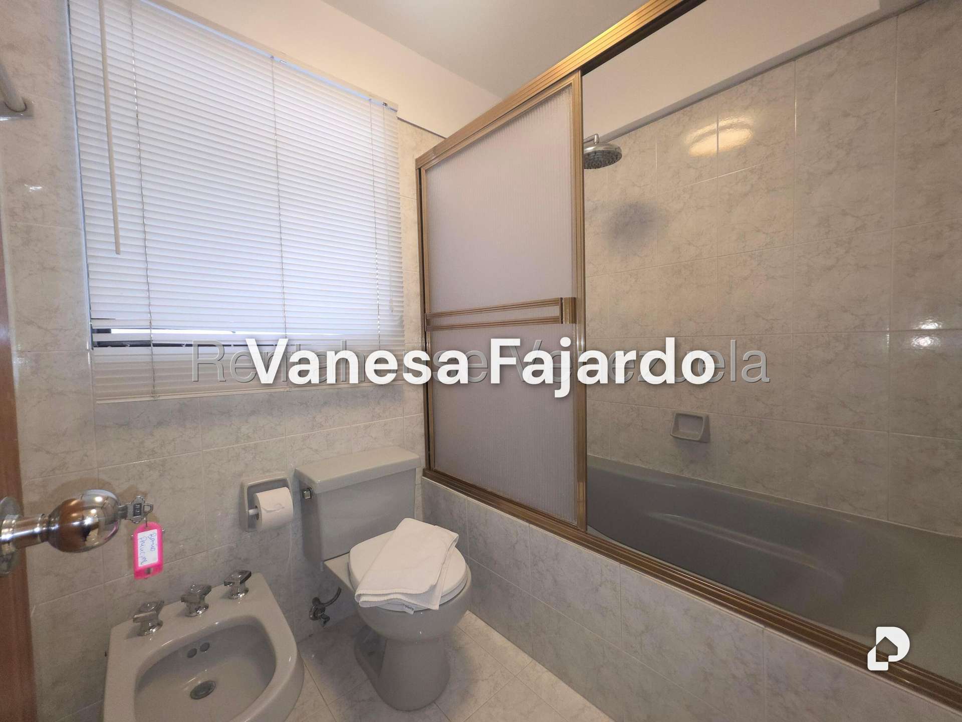 Apartamento en Las Mercedes, Caracas – 20