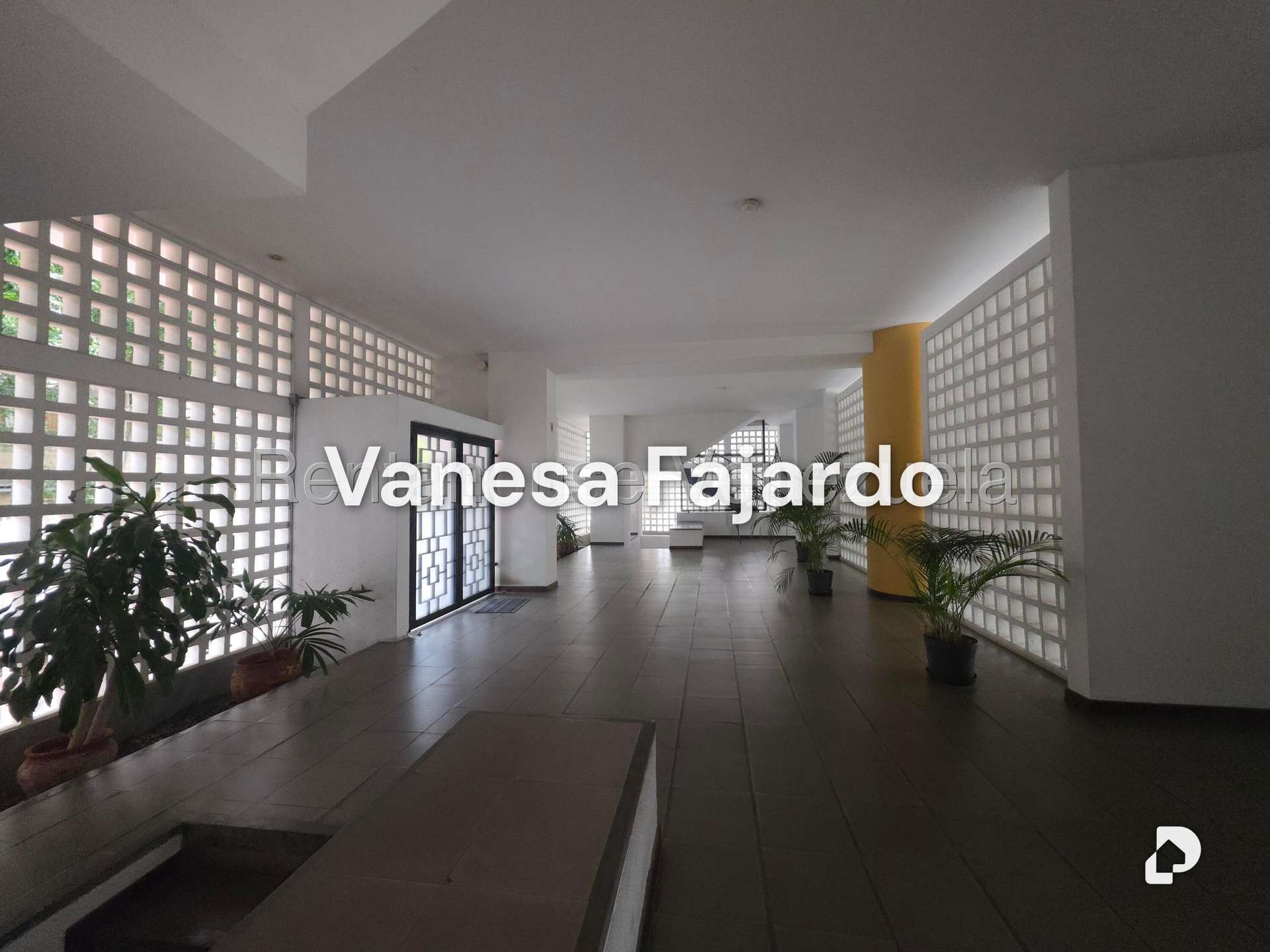 Apartamento en Las Mercedes, Caracas – 2
