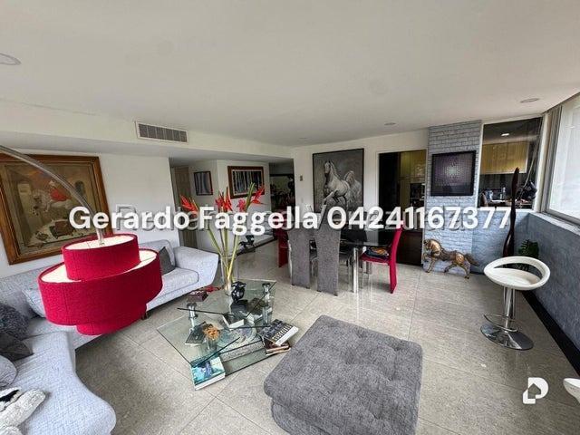 Apartamento en Campo Alegre, Caracas – 1