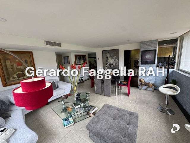Apartamento en Campo Alegre, Caracas – 1