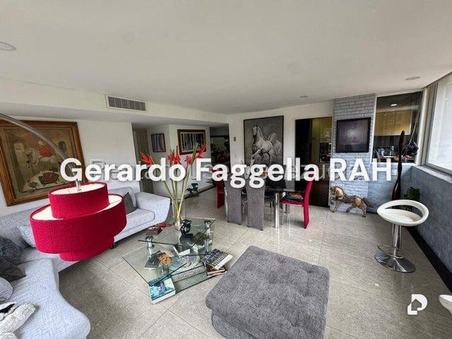 Apartamento en Campo Alegre, Caracas – 1
