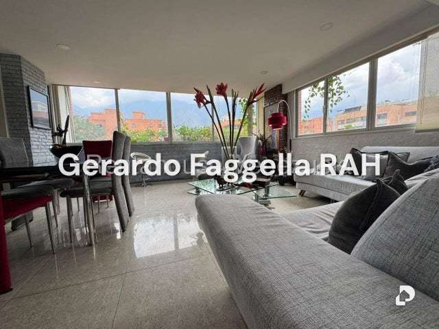 Apartamento en Campo Alegre, Caracas – 2