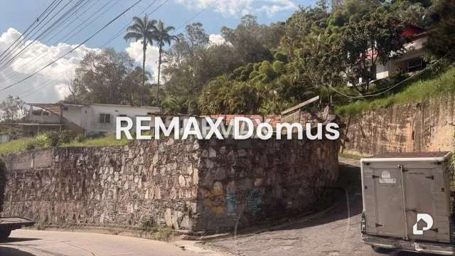 Casa en Alto Hatillo, Caracas – 16