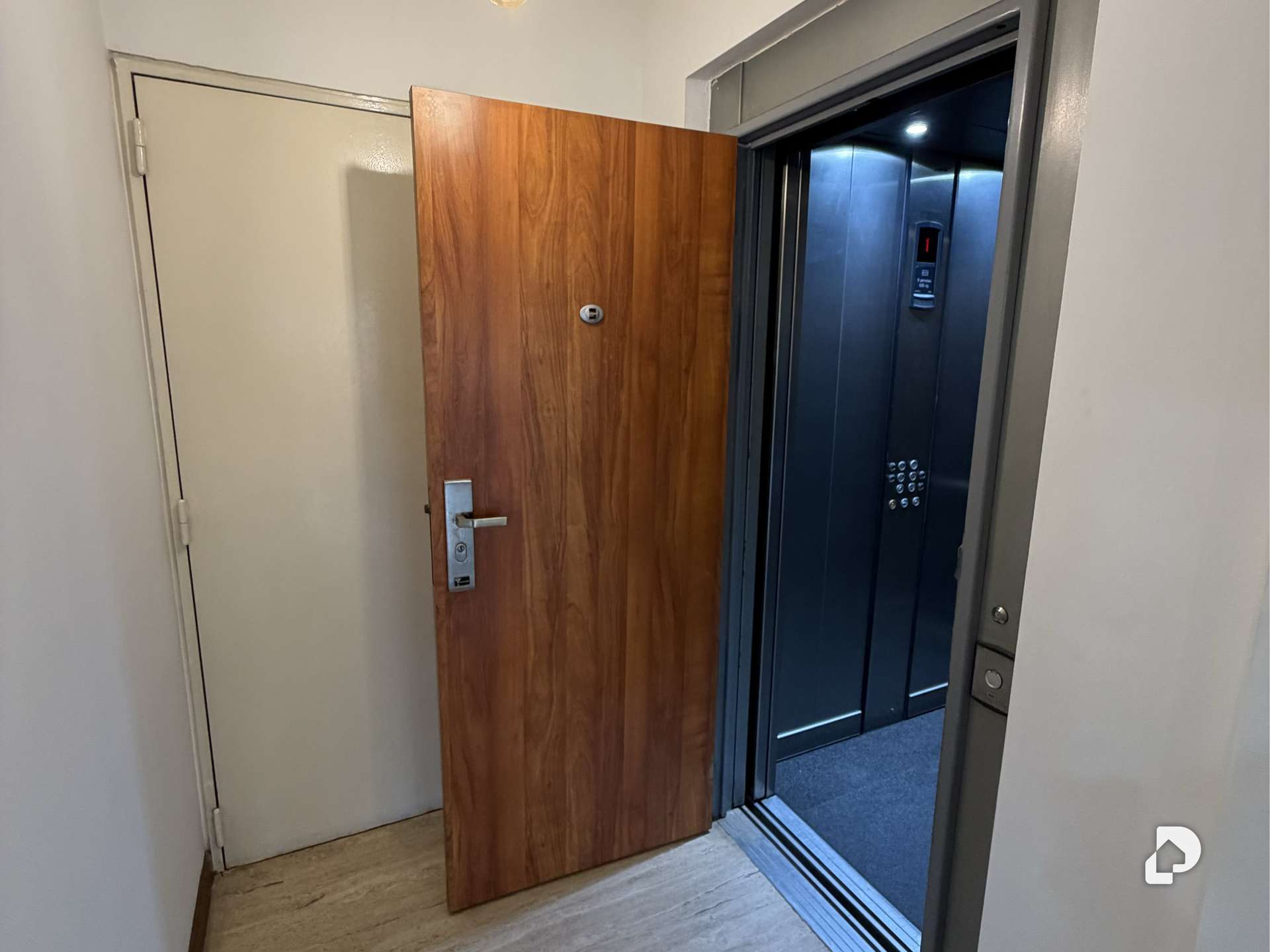 Apartamento en La Lagunita, Caracas – 22