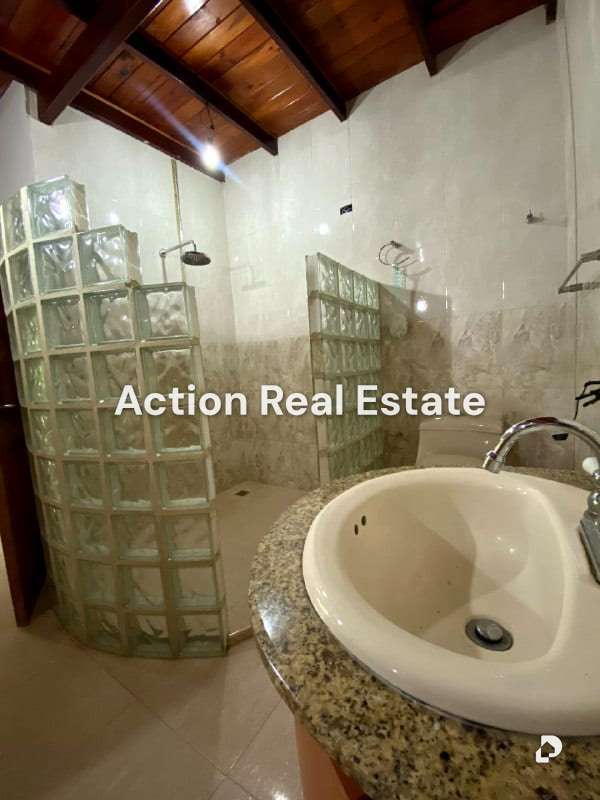 Casa en Colinas de Carrizal, Altos Mirandinos – 27