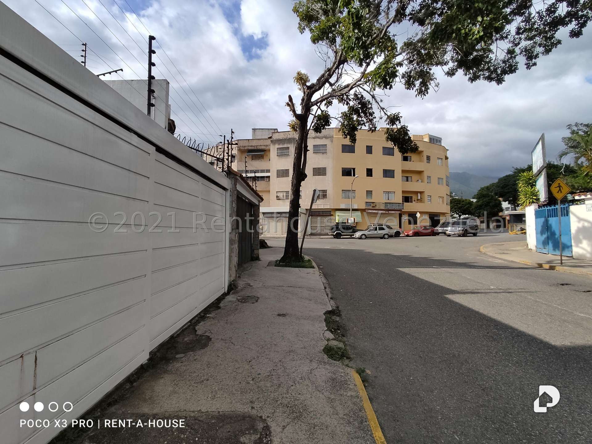 Casa en Campo Claro, Caracas – 23
