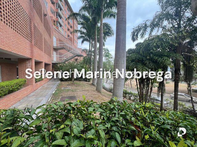 Apartamento en Lomas del Sol, Caracas – 2