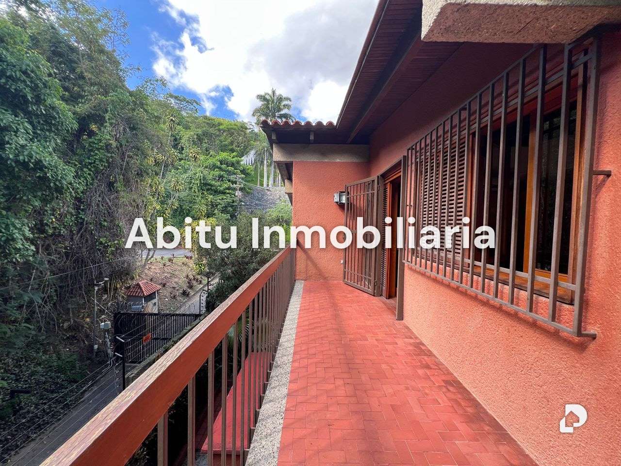 Casa en Valle Arriba, Caracas – 9