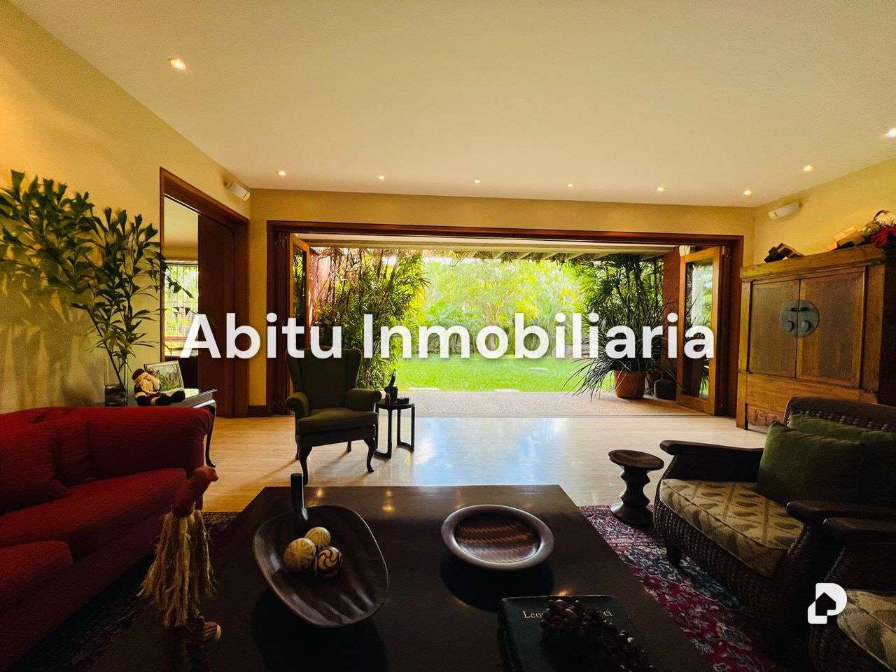 Casa en Valle Arriba, Caracas – 12