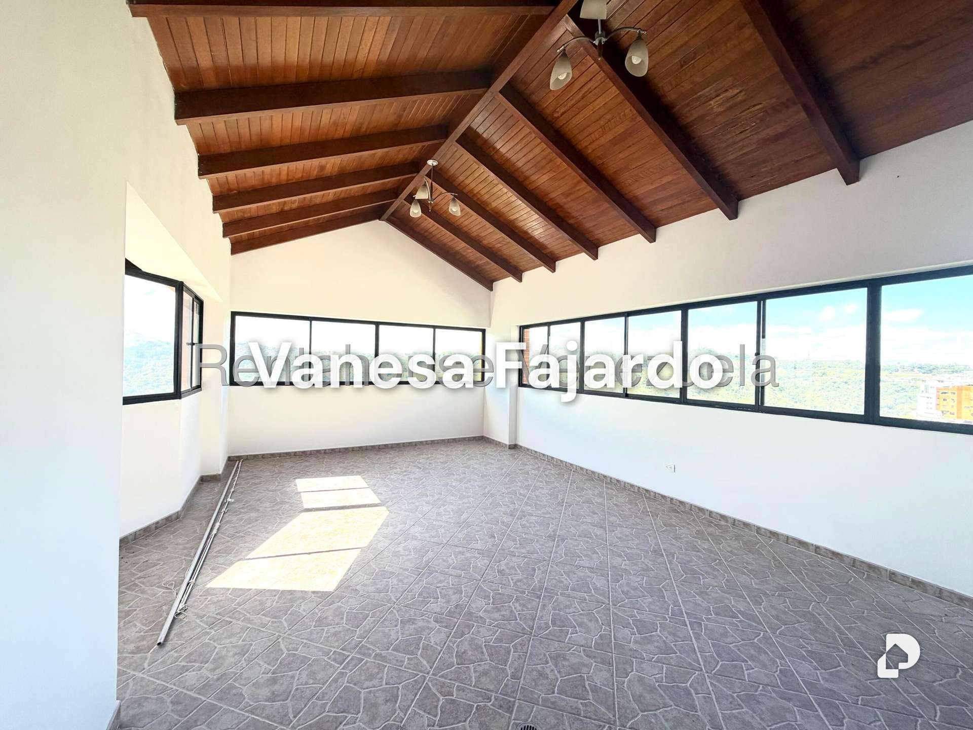 Apartamento en Miranda, Caracas – 8