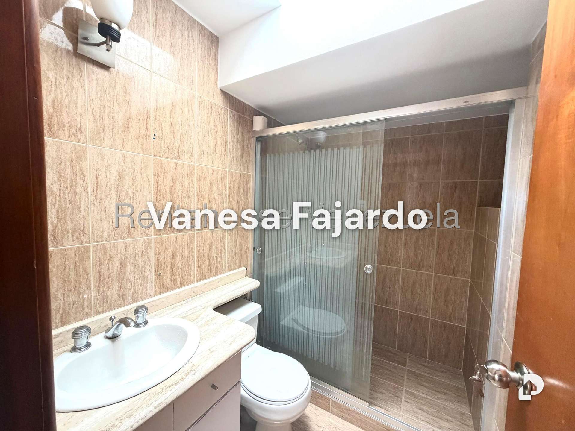 Apartamento en Miranda, Caracas – 24