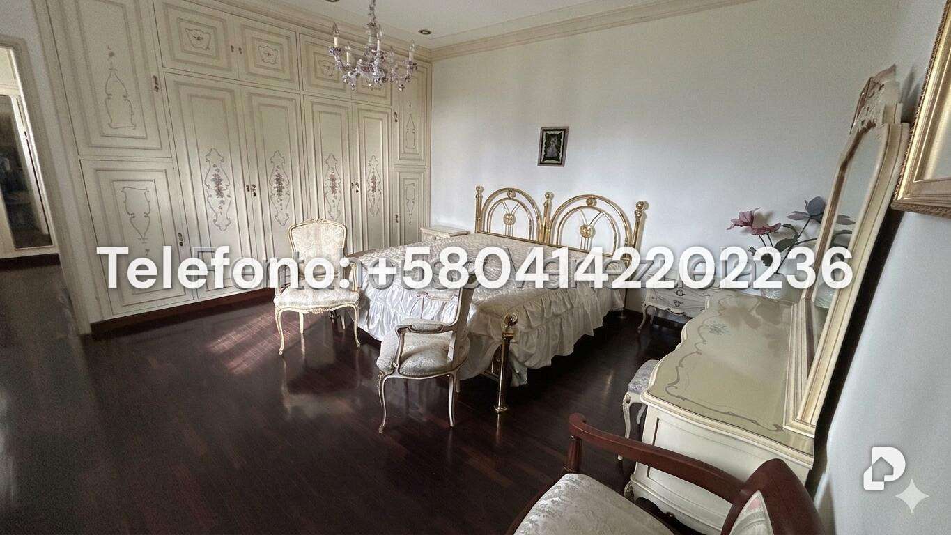 Casa en Los Naranjos (del Cafetal), Caracas – 17