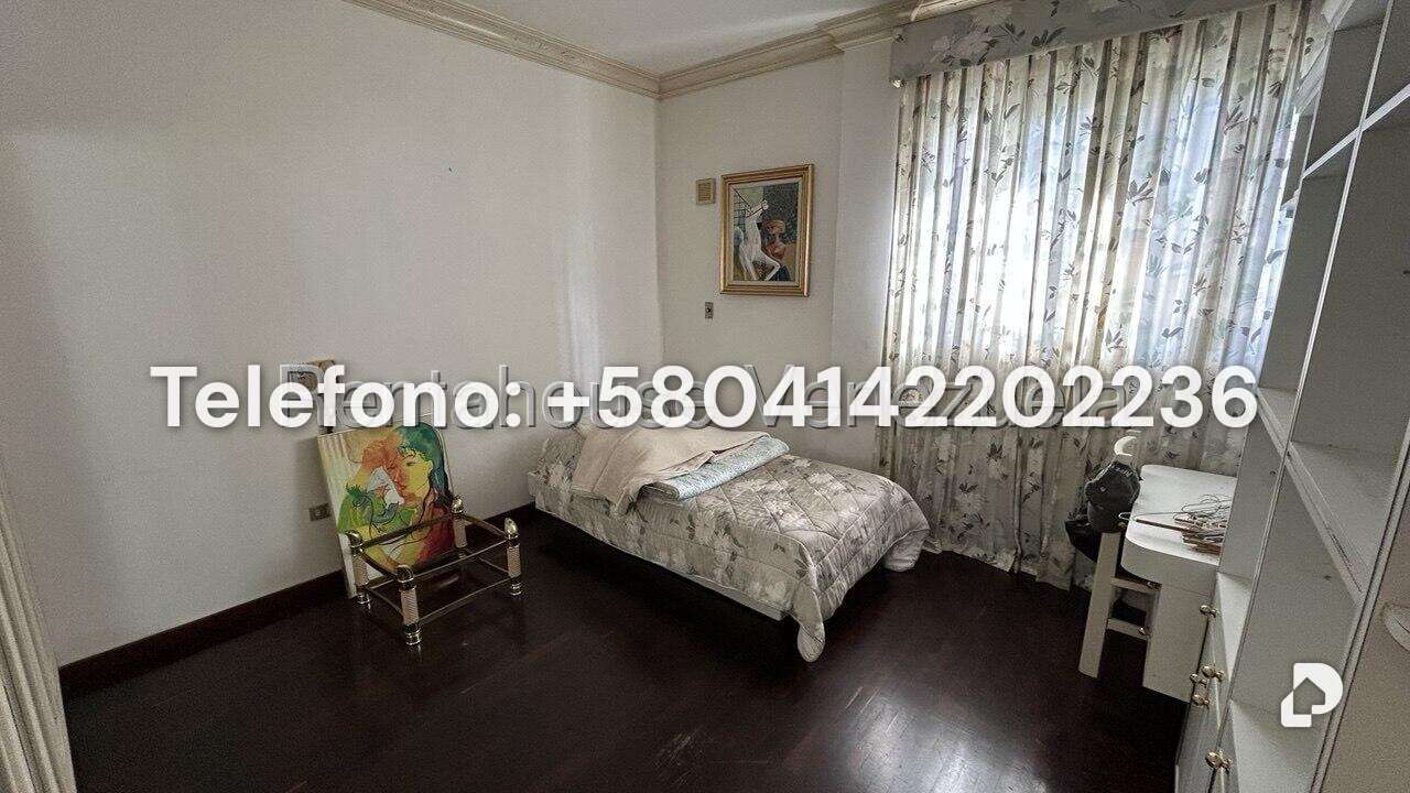 Casa en Los Naranjos (del Cafetal), Caracas – 18
