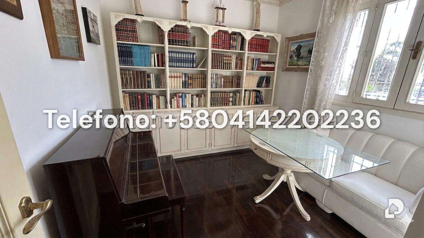 Casa en Los Naranjos (del Cafetal), Caracas – 23