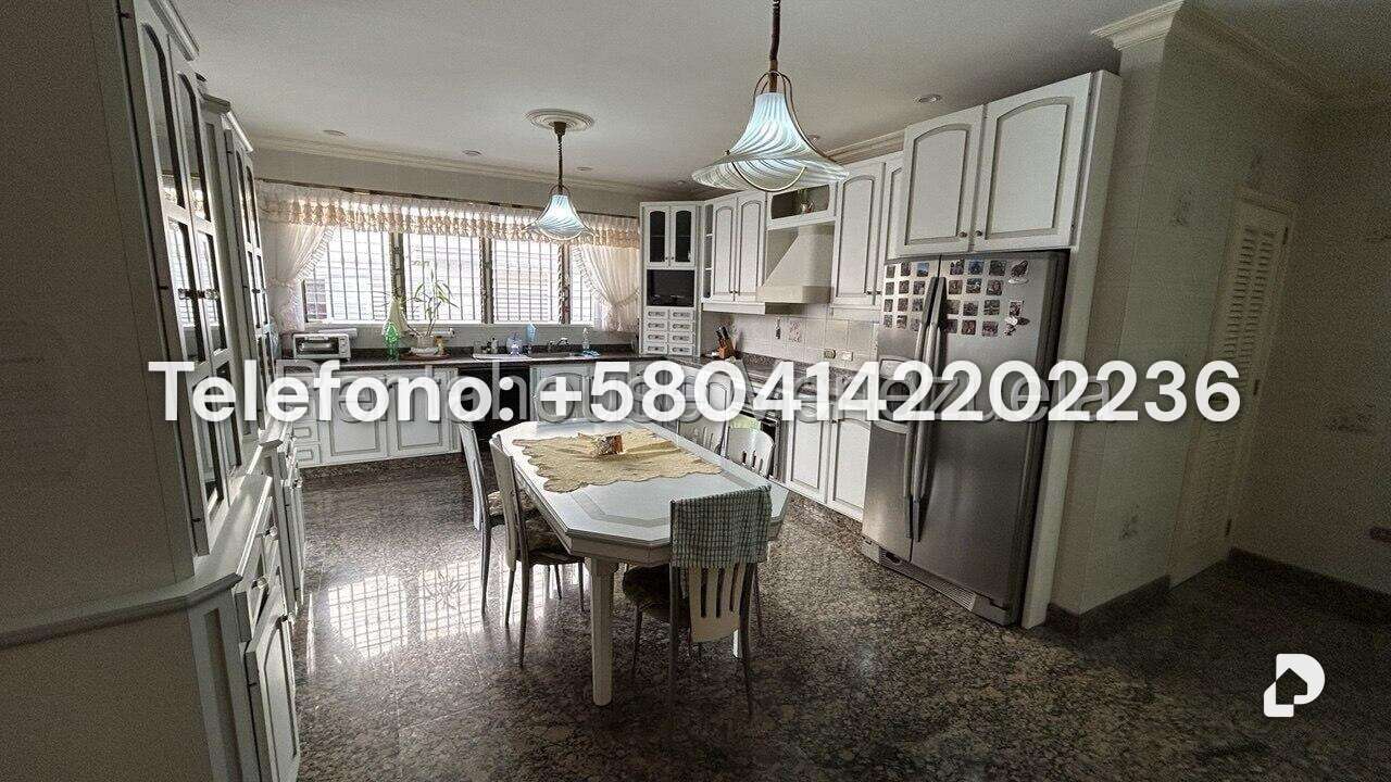 Casa en Los Naranjos (del Cafetal), Caracas – 13
