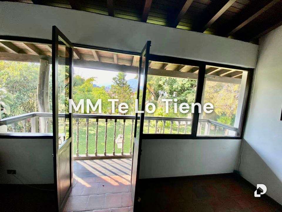 Casa en Lomas de Chuao, Caracas – 12