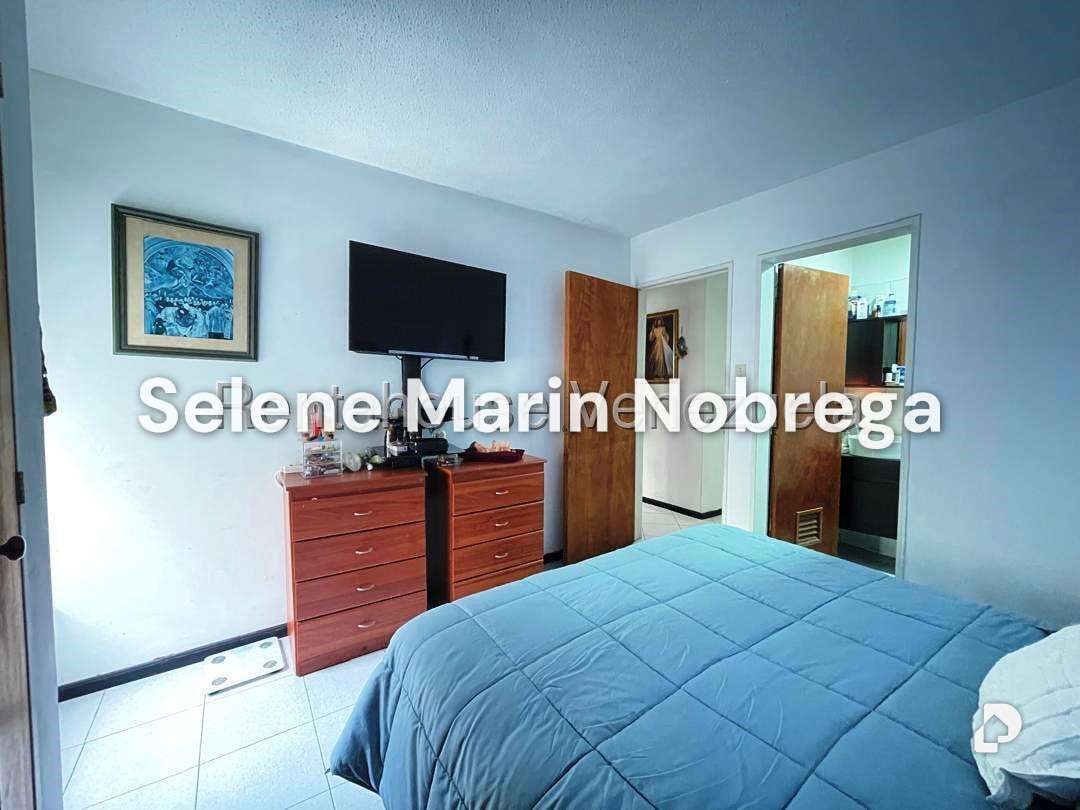 Apartamento en La Boyera, Caracas – 12