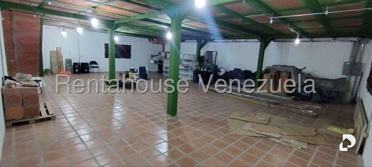 Edificio en Petare, Caracas – 10