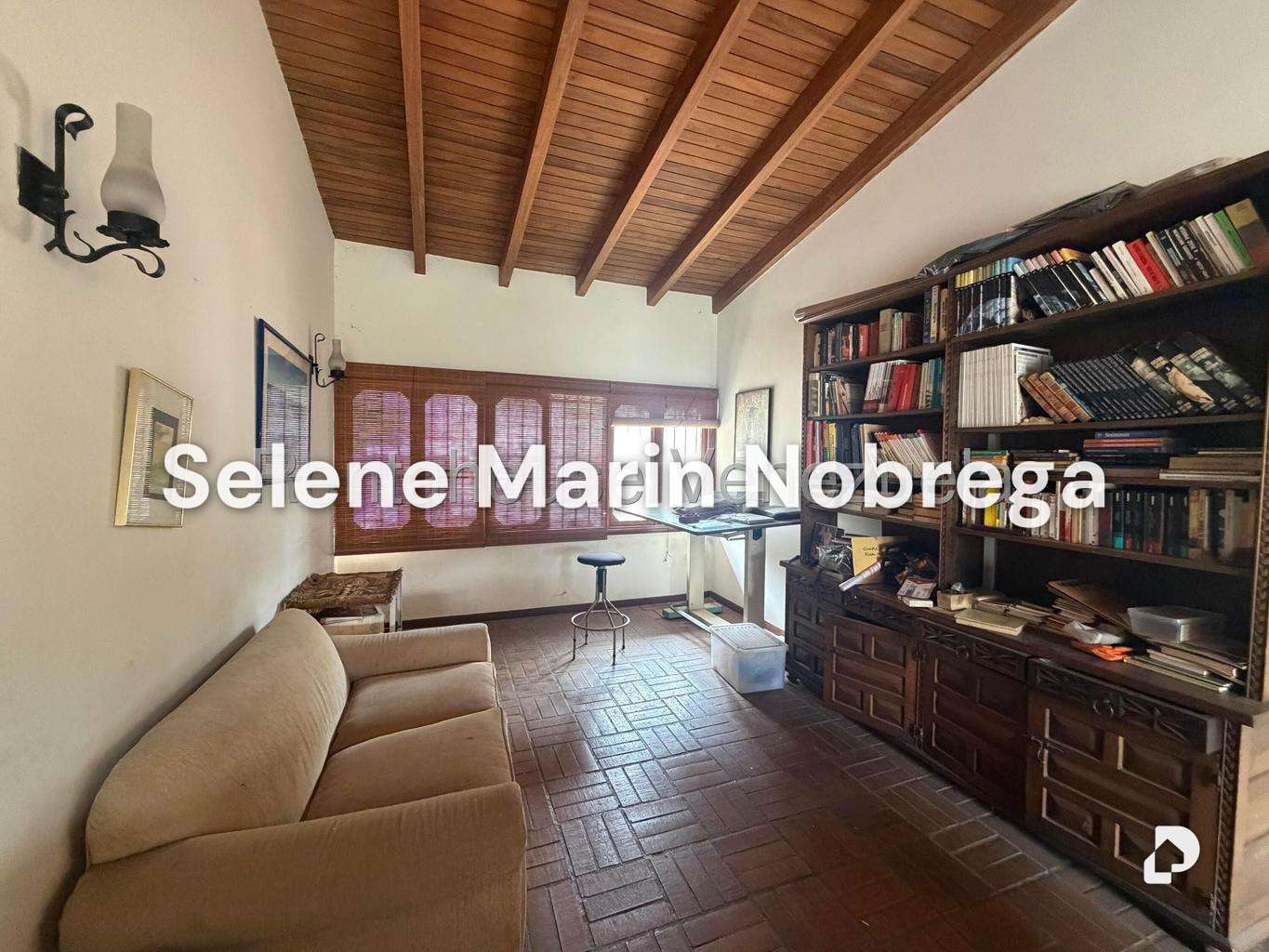 Casa en Prados del Este, Caracas – 30