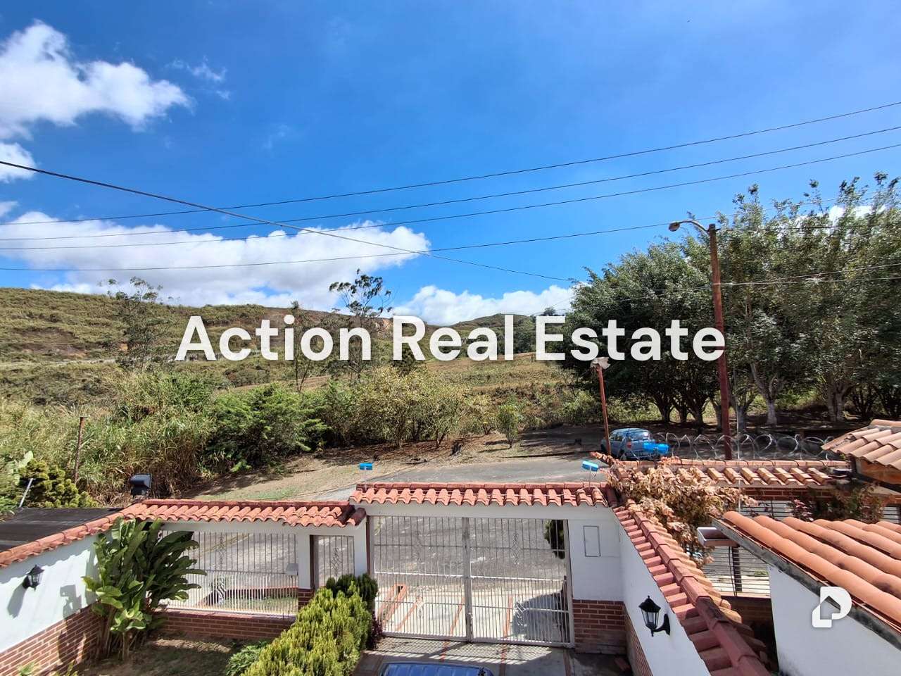 Casa en Lagunetica, Altos Mirandinos – 25