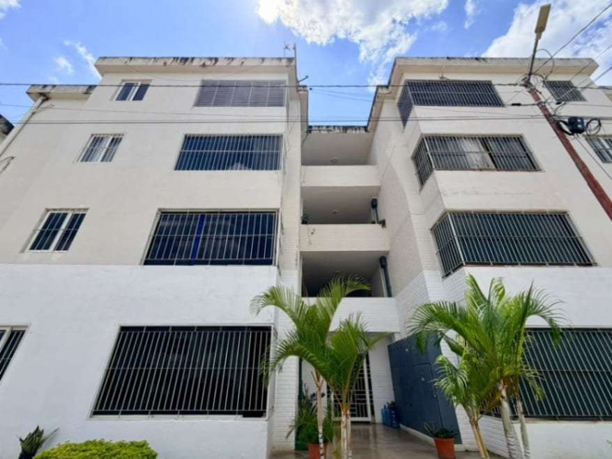 Apartamento en La Piedad - La Mora, Cabudare - 1